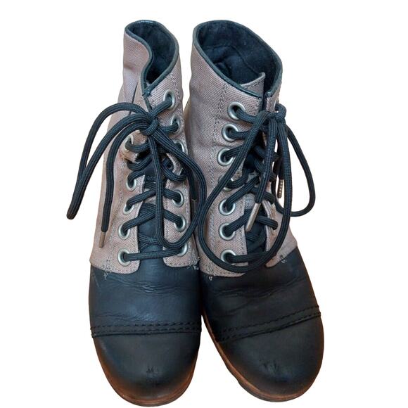 Sorel Women's Lace Up Wedge Ankle Boots Brown Black Canvas Leather Size 6.5 - Picture 2 of 10